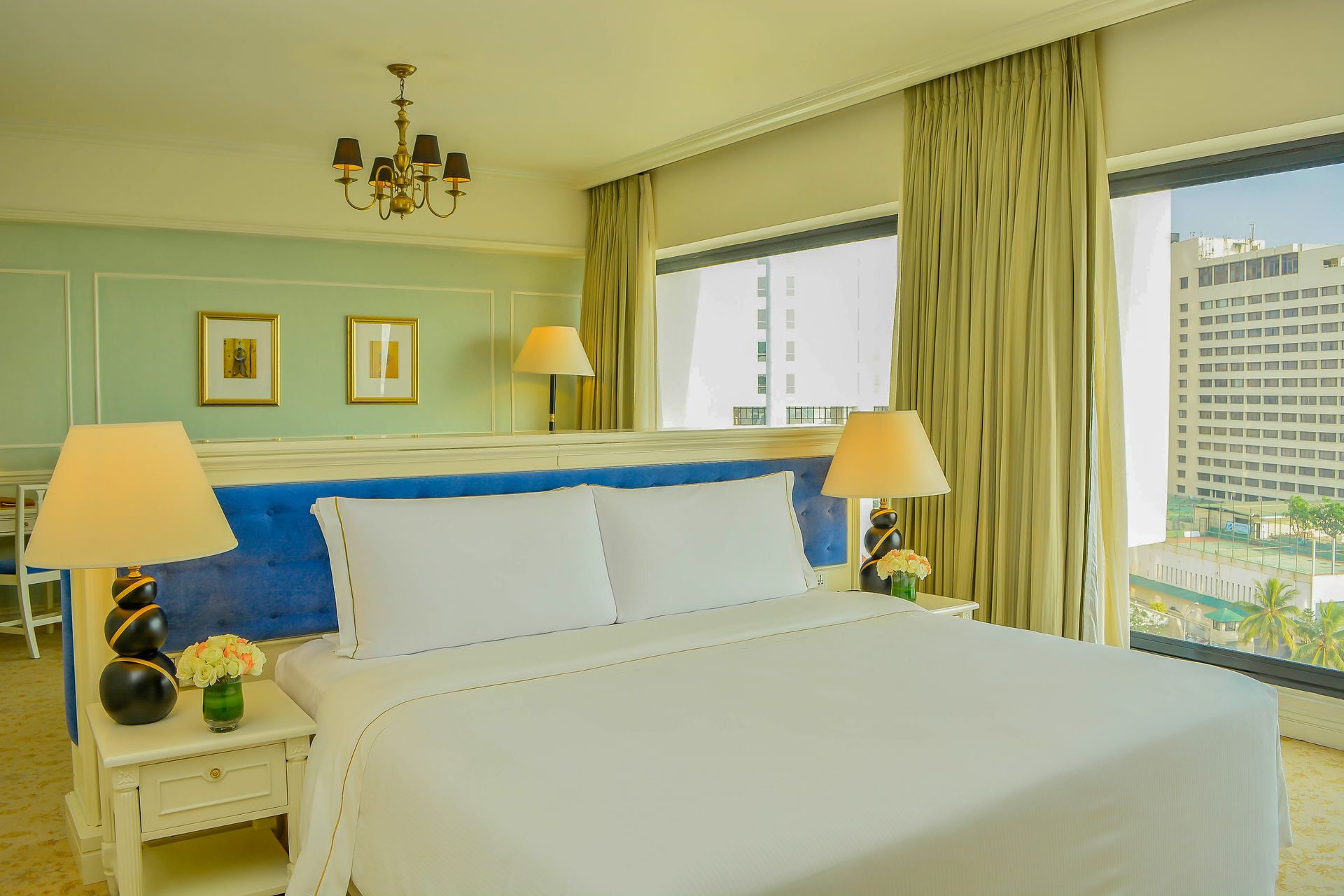 Luxury corner suite with city vistas at The Kingsbury Hotel