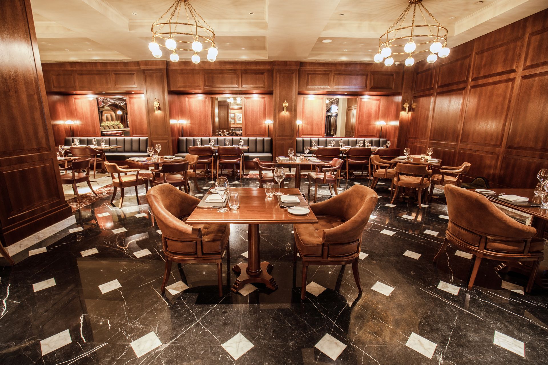 Grandiose steak bar restaurant at The Kingsbury Hotel