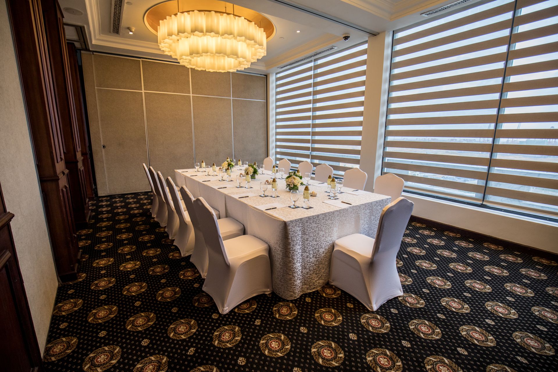 Spacious private meeting rooms at The Kingsbury Hotel