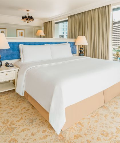 Interior of a suite at The Kingsbury Colombo